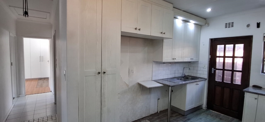 4 Bedroom Property for Sale in Nahoon Valley Park Eastern Cape